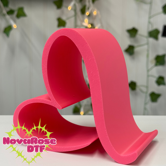 3D Printed Heart Phone Stand: Minimalist PLA Desk Accessory